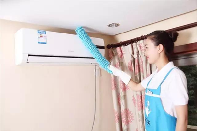 洁道夫清洗10年老空调，专业家政服务洗除空气过敏源